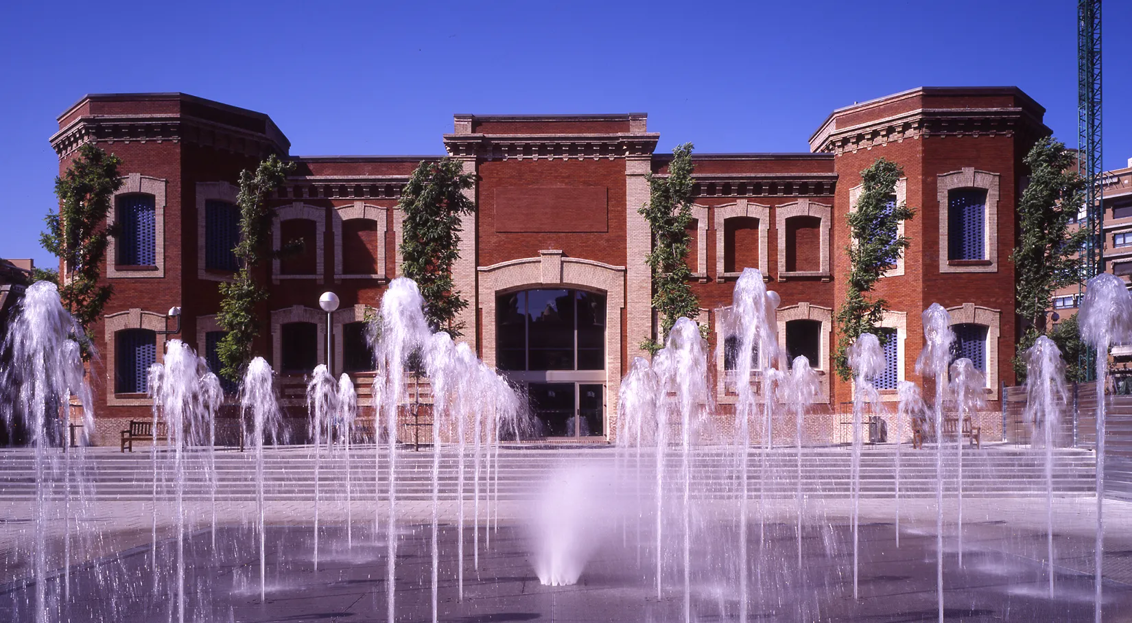 Centro deportivo municipal Daoiz y Velarde. TDA Arquitectura y Urbanismo.