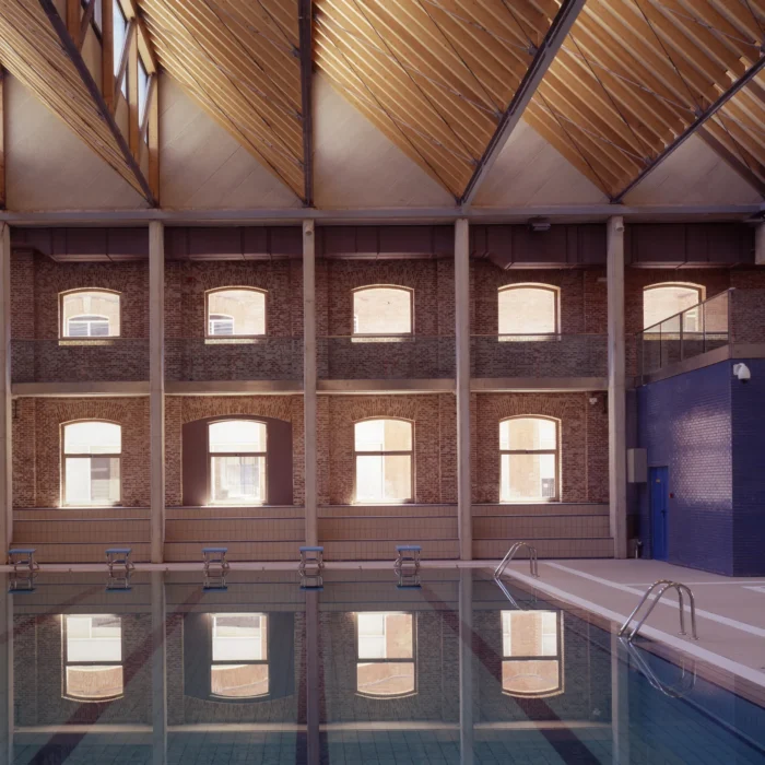 Centro deportivo municipal Daoiz y Velarde. TDA Arquitectura y Urbanismo.